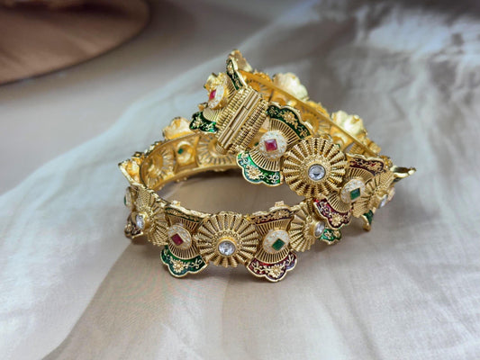 Sunburst Meenakari Kada-Openable gold kada.