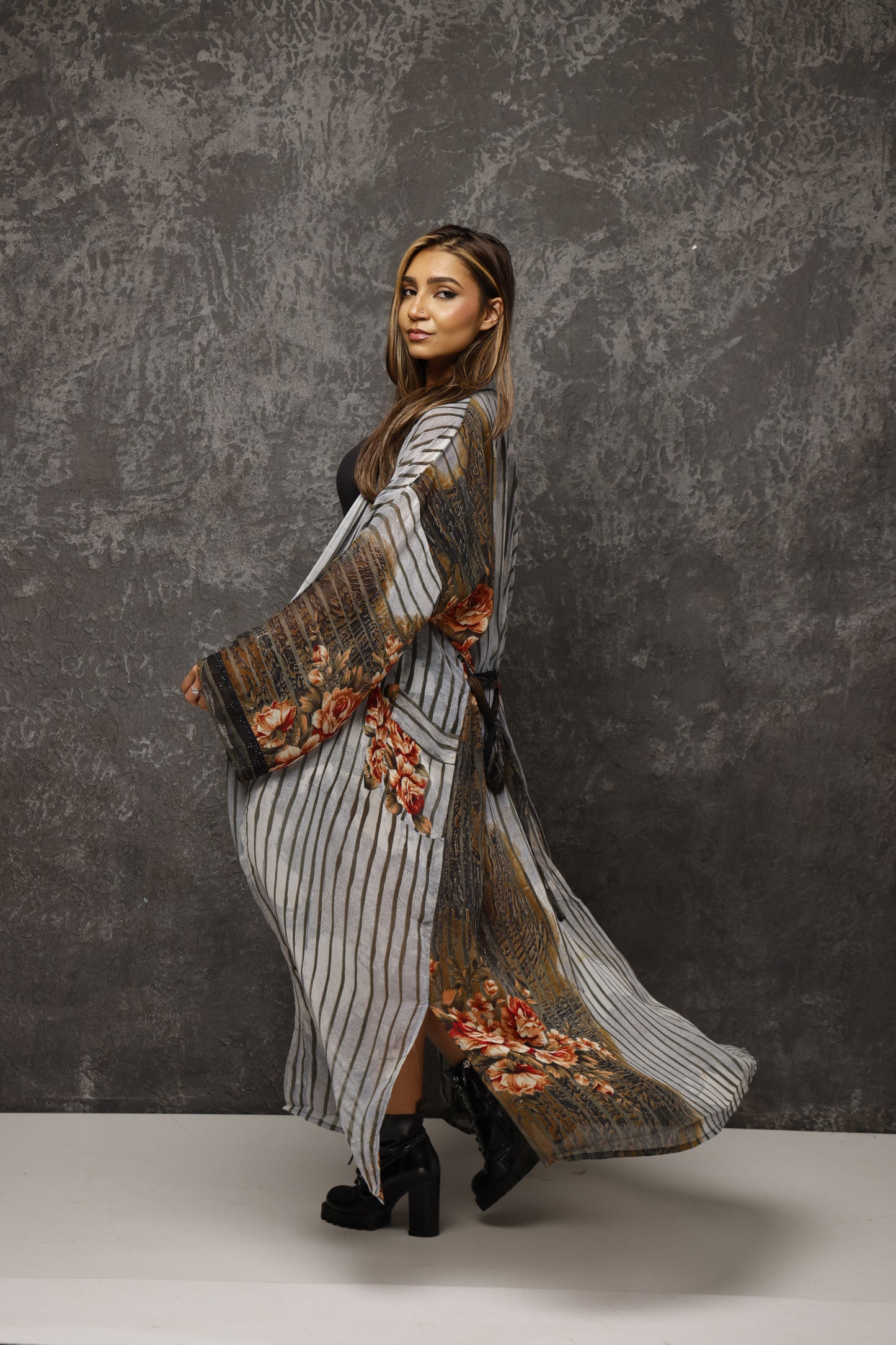 Saree Kimonos – Where Heritage Meets Modern Elegance.