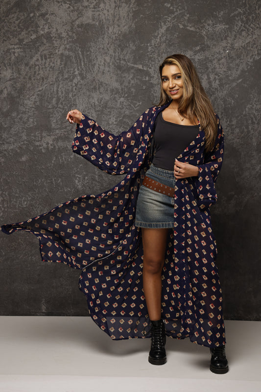 Saree Kimonos – Where Heritage Meets Modern Elegance.