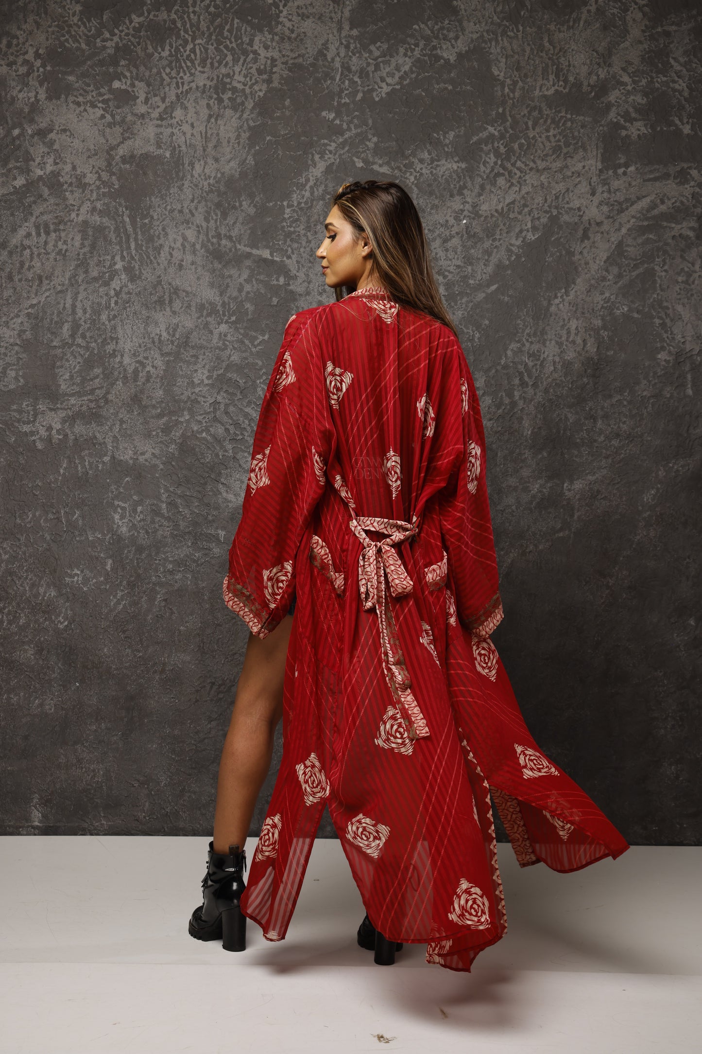 Modern Saree Kimono Robe – Lightweight Everyday Cover Up