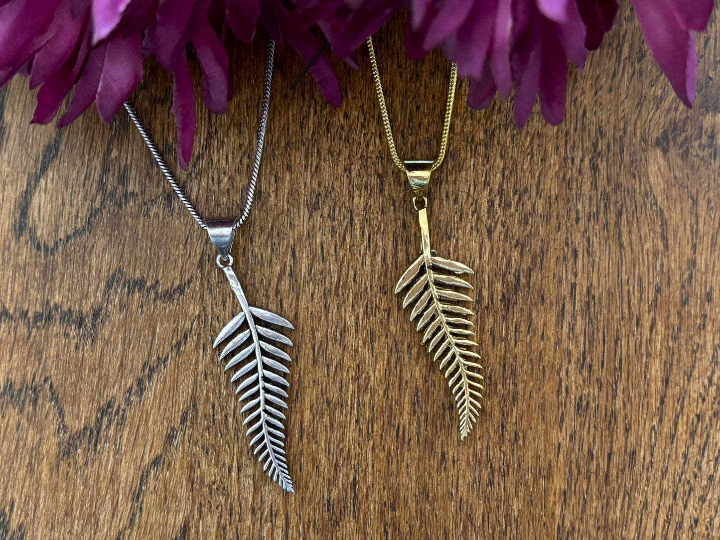 Gold/Silver Fern Leaf Pendant Necklace.