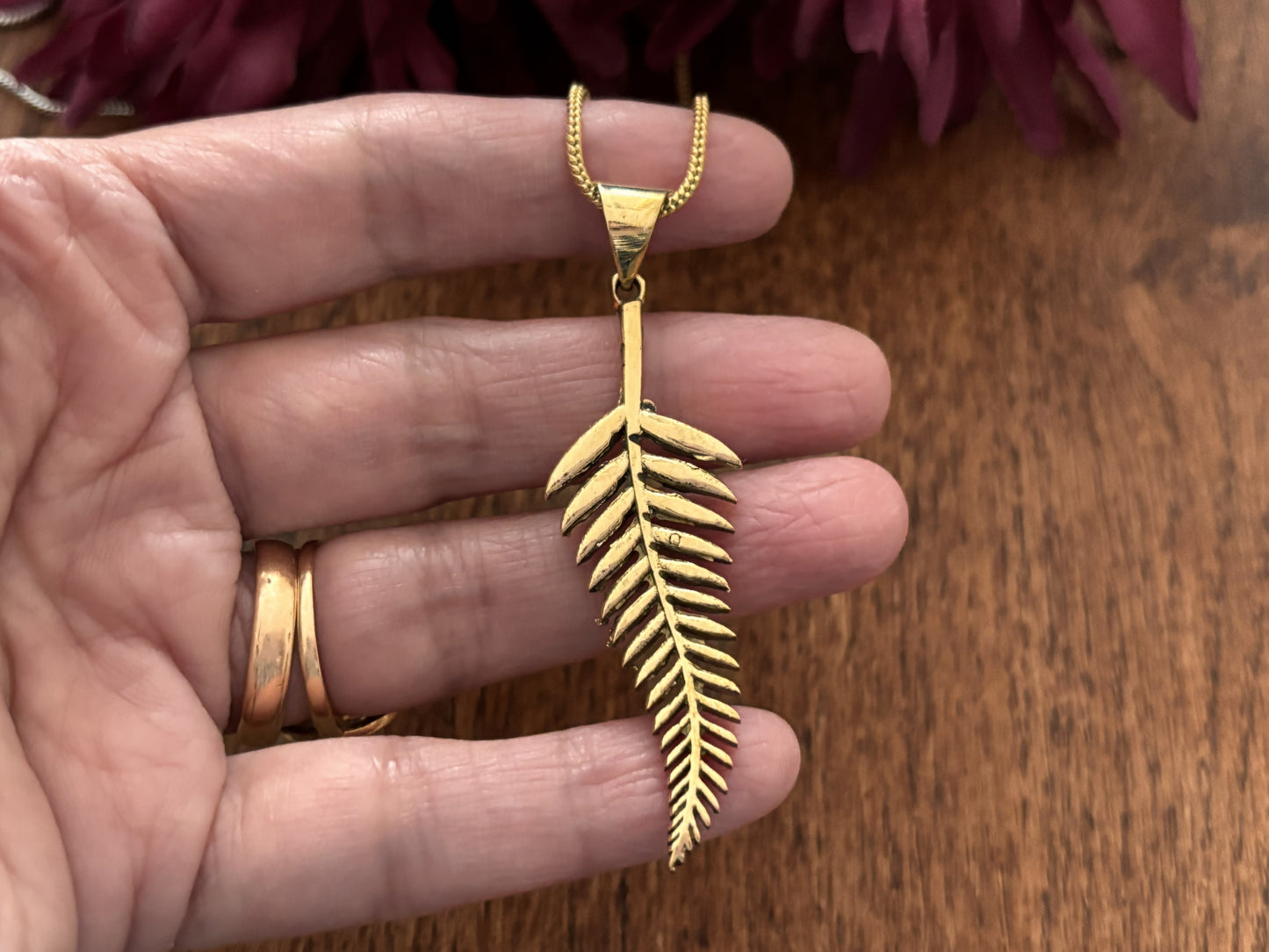 Gold/Silver Fern Leaf Pendant Necklace.