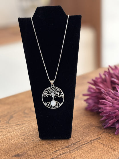 Gold/Sliver Tree of Life Gemstone Pendant.