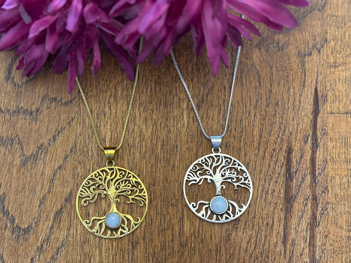 Gold/Sliver Tree of Life Gemstone Pendant.