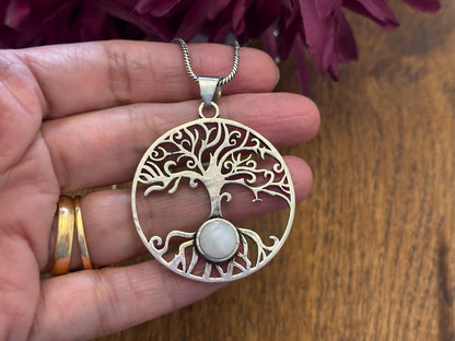 Gold/Sliver Tree of Life Gemstone Pendant.