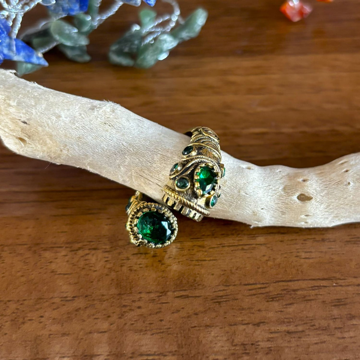 Antique Brass Adjustable Bypass Ring — Twin Crowns in Forest Green — faceted glass crown settings