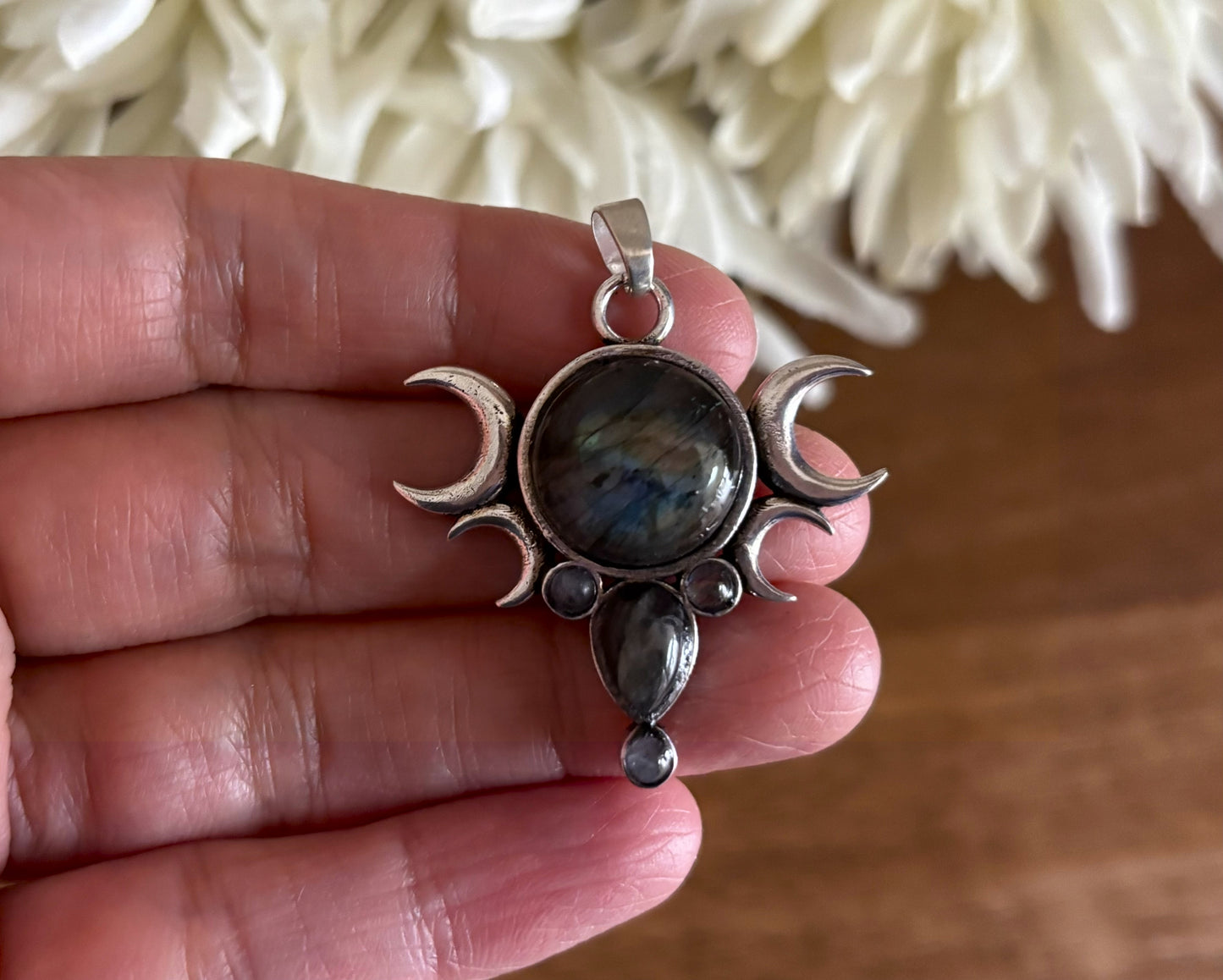 Gold/Sliver Triple Goddess Pendant with Labradorite/Moonstone – Brass Pendant.