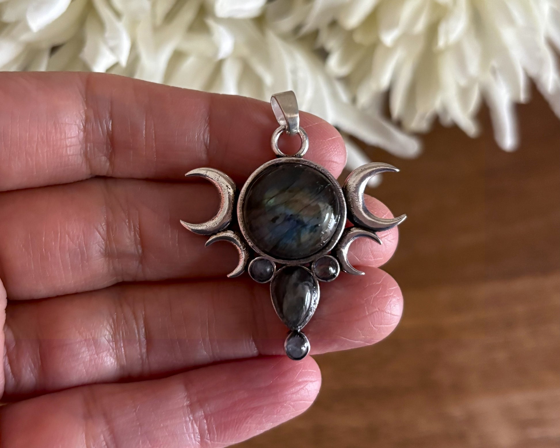 Gold/Sliver Triple Goddess Pendant with Labradorite/Moonstone – Brass Pendant.
